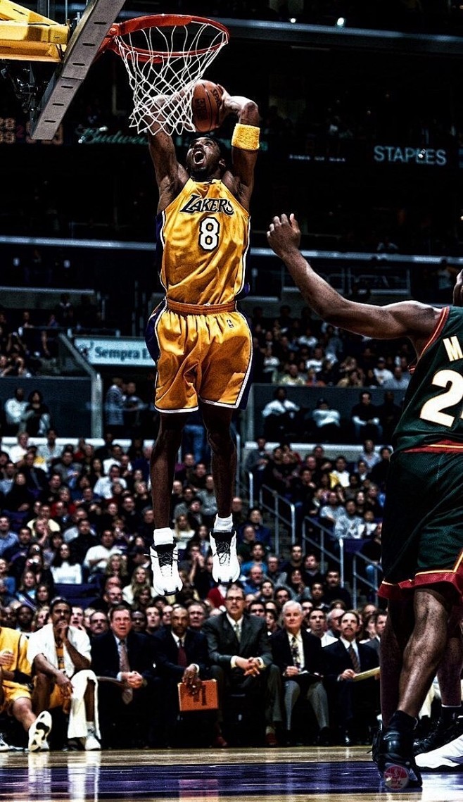 大龙逼团 大龙逼团