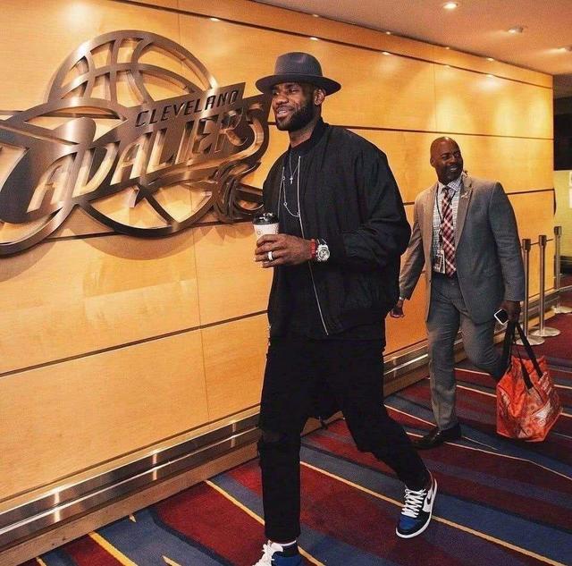 缩短进攻路 缩短进攻路